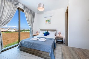 3 bedrooms, bed sheets - Villa Levanda #40 (Paralimni)