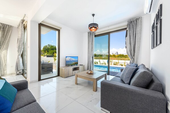 Living room - Villa Levanda #40 (Paralimni)