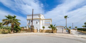 Exterior - Sirens Beach House (Sotira)