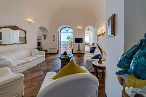 TV, fireplace - Villa Desideria with heated pool - My Rental Homes (Praiano)