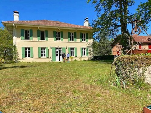 Family house in the forest and close to the ocean