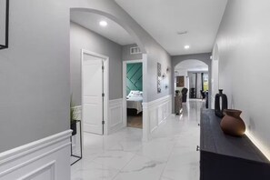 3 Schlafzimmer, Bügeleisen/Bügelbrett, WLAN, Bettwäsche