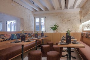 Frokostbuffé er inkludert hver dag