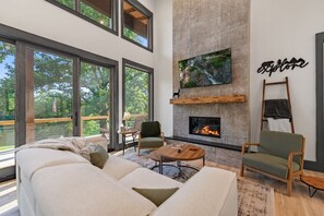 Smart TV, fireplace, table football, ping pong