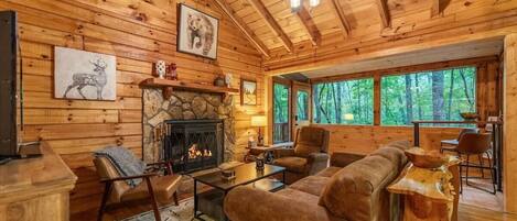 TV connectée, cheminée