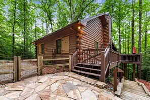 Exterior - Shaded Laurel - New Hot Tub! (Blue Ridge)