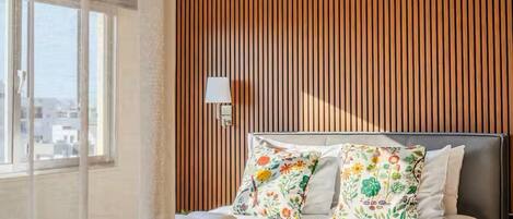 1 bedroom, iron/ironing board, travel cot, free WiFi