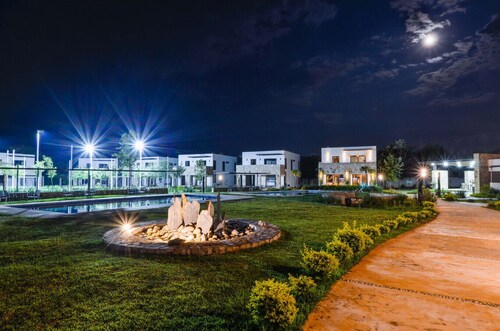 Luxury Countryside Villa | Pools |Padel |Soccer | Club house | kids playground