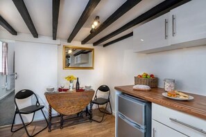 Cottage, Patio, Lake View | Iron/ironing board, free WiFi - Eisteddfa Country House and Cottages (Criccieth)