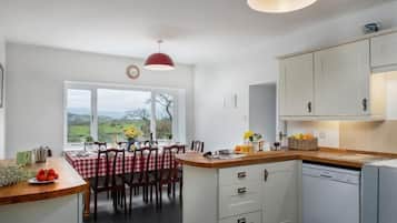 House, Patio, Lake View | Iron/ironing board, free WiFi