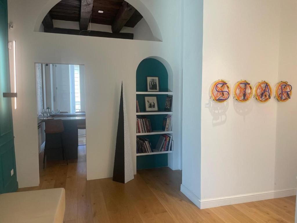 Tägliches inbegriffenes Frühstück zum Mitnehmen