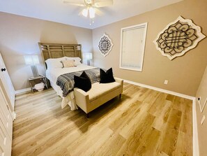 2 bedrooms, desk, iron/ironing board, travel crib