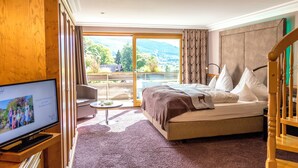 Duplex, Balcony | Peralatan tempat tidur hipoalergenik, bar mini, peti besi dalam bilik 