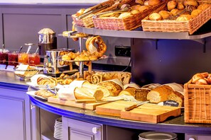 Bữa sáng buffet