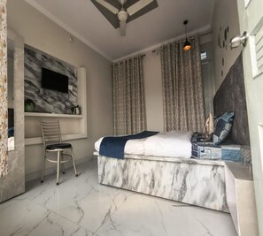 Family Room - Nirvana Inn (Faizabad)
