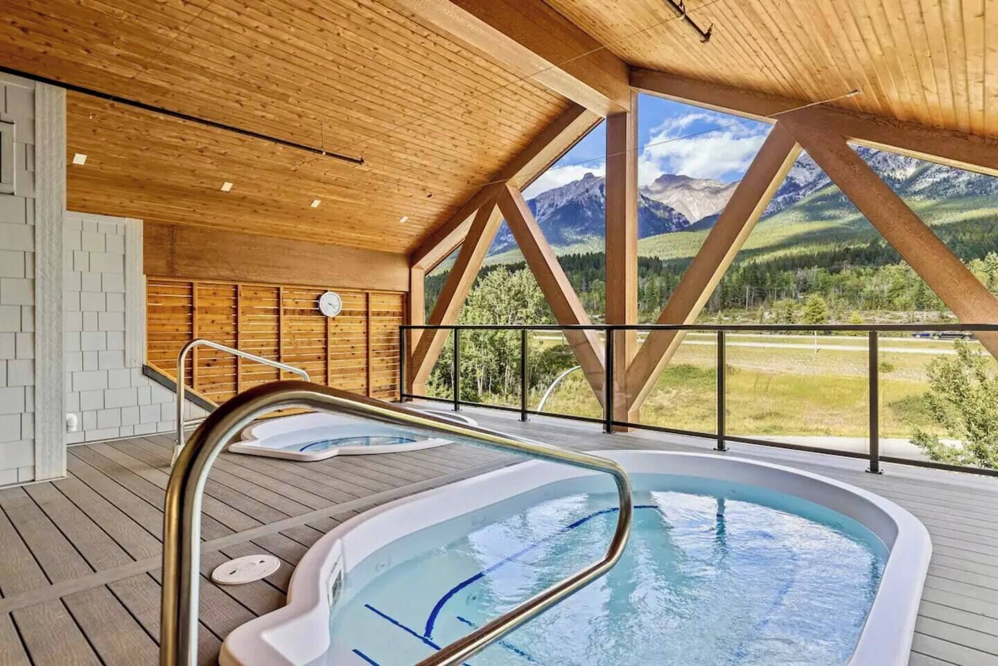 Bain à remous intérieur