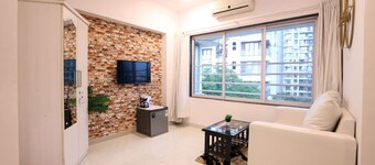 2 Bedroom Private Suite