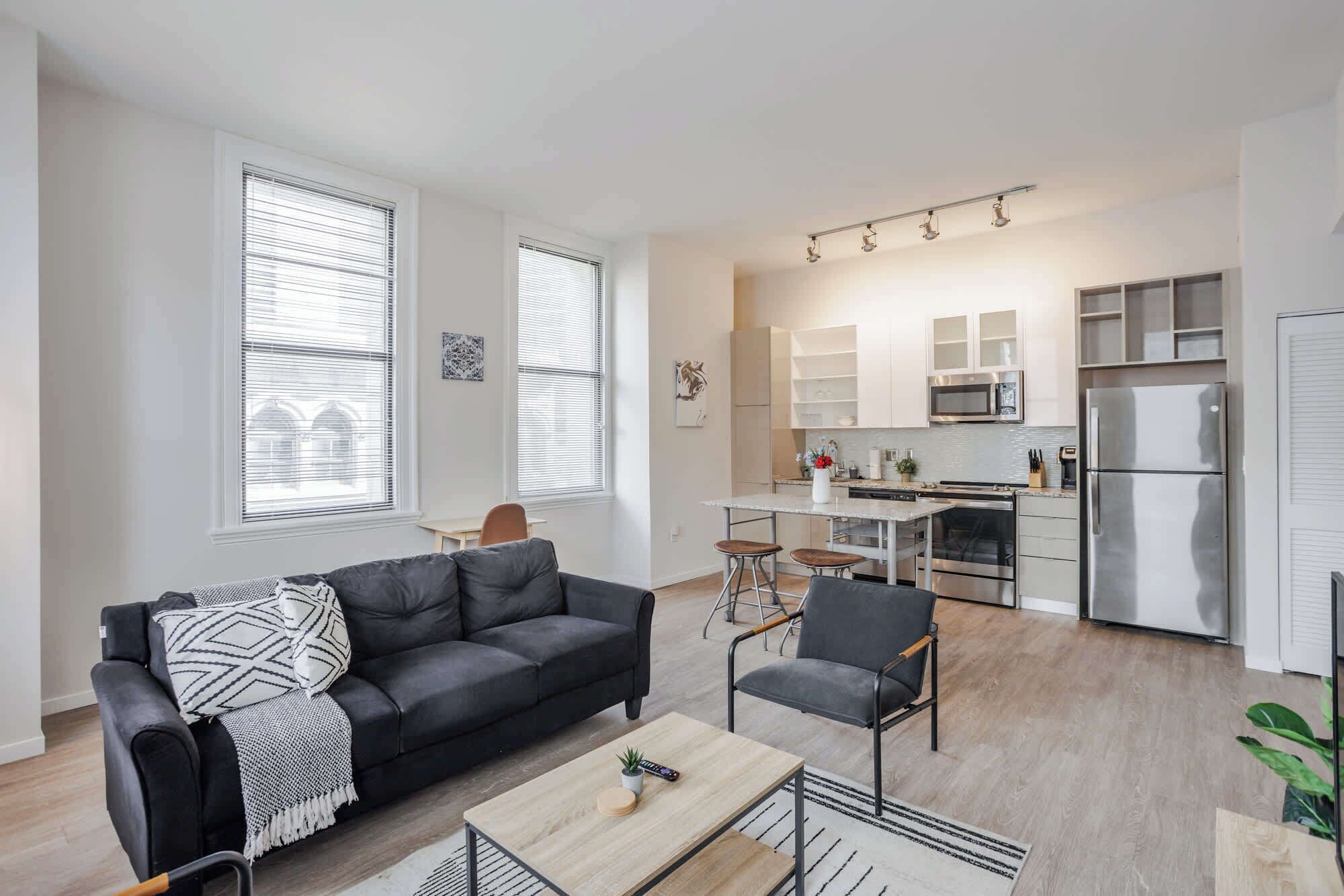 Classic Apartment | Living area | 52-inch Smart TV with digital channels, Netflix, Hulu