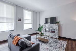 Deluxe Apartment, 1 Bedroom, Non Smoking | Desk, laptop workspace, iron/ironing board, free WiFi - CozySuites - Sky Central (Cincinnati)