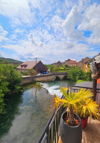 CHEZ INES 2 à 8 pers ARBOIS