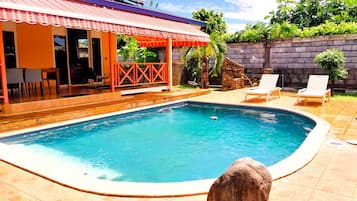 House, Smoking | 4 bilik tidur