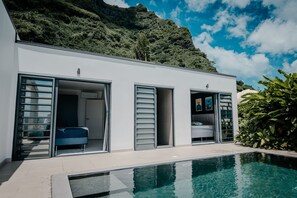 Villa, Smoking