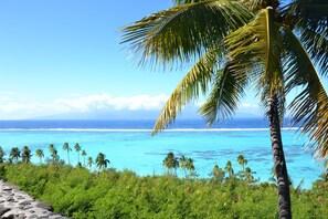 Apartment, Smoking | 2 bedrooms - Moorea - The Serenity Creek spa (Moorea-Maiao)