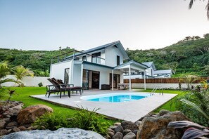 3 bedrooms