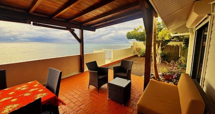 Tahiti - The Cozy Corner