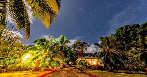 Huahine - Maroe Villa One