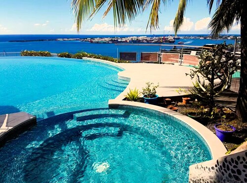 Tahiti - Carlton Hills Appartment