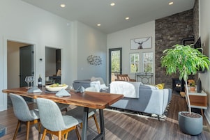 4 bedrooms