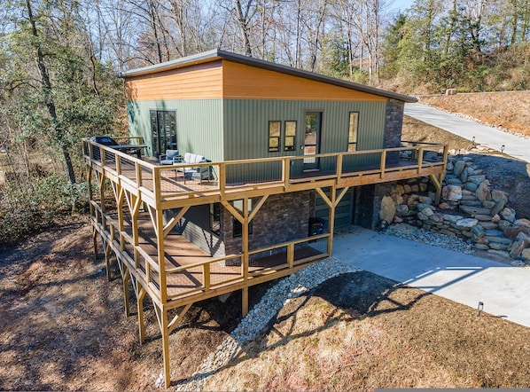House - Wet Dry Sauna w Fireplace Close to Waterfalls (Pisgah Forest)