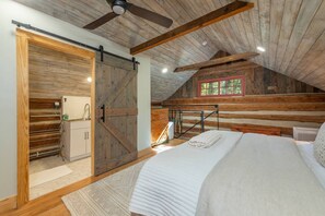 Studio | 1 bedroom - Historic Log Cabin Quiet Return to Simpler Days (Arden)