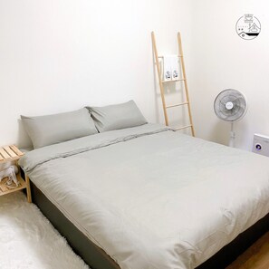 Habitación doble clásica, para no fumadores, baño privado | Cortinas blackout y wifi gratis 
