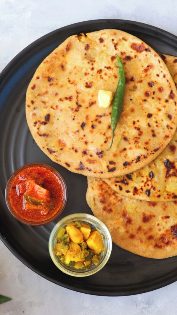 فطور أوروبي يوميًا بتكلفة قدرها (200 INR للشخص)