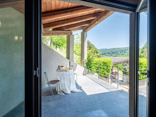 Stunning private villa for 6 people with private pool, WIFI, TV, patio and pets allowed