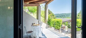 Stunning private villa for 6 people with private pool, WIFI, TV, patio and pets allowed