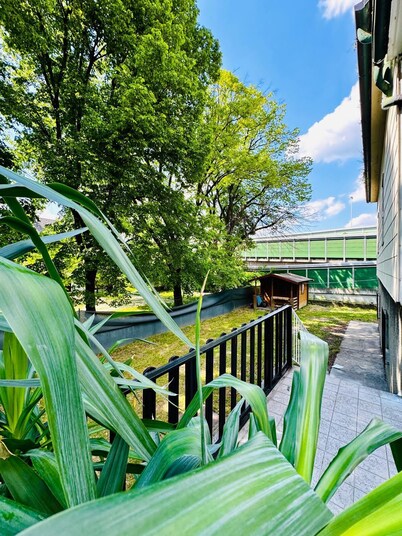 Cozy Garden Villa near Danube For 16P