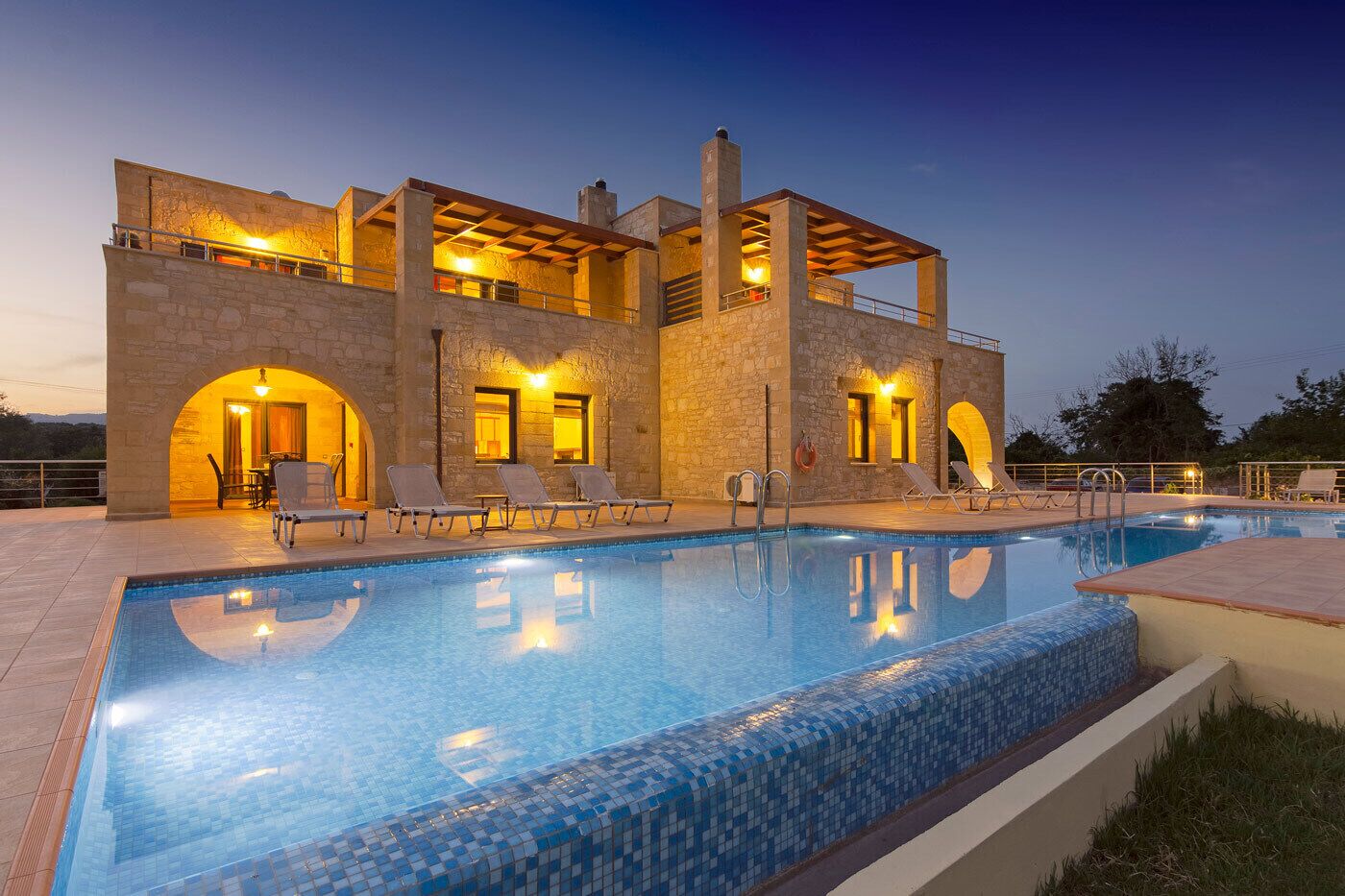 Private Pool 