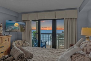 3 bedrooms, WiFi, bed sheets - Sea Marsh II Unit 603 - Oceanfront! (North Myrtle Beach)