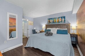 3 bedrooms, WiFi, bed sheets - Sea Marsh II Unit 603 - Oceanfront! (North Myrtle Beach)