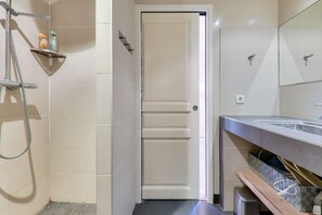 Shower, hair dryer - Sea view and direct beach access for 11 people (Sarzeau)