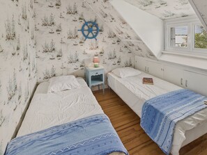 3 chambres, fer et planche à repasser, Wi-Fi gratuit