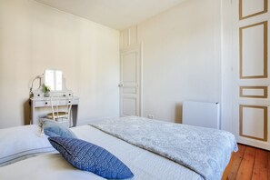 4 chambres, fer et planche Ă  repasser, Wi-Fi gratuit