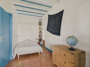 4 chambres, accès au Wi-Fi (inclus)