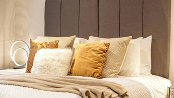 2 dormitorios, tabla de planchar con plancha, wifi gratis y ropa de cama