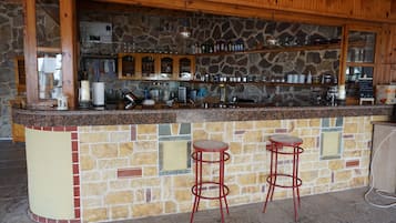 Snack bar