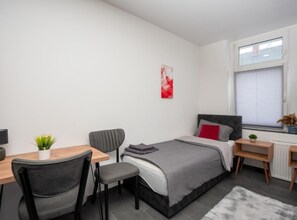 7 quartos, Wi-Fi, roupa de cama