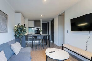TV, offices